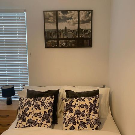 Central Stratford Cozy Double Room London Exteriör bild