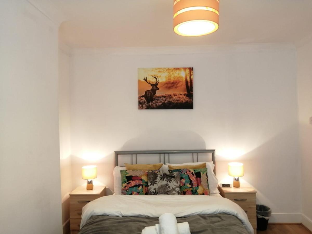 Central Stratford Cozy Double Room London Exteriör bild