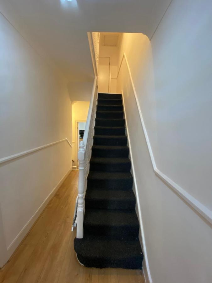 Central Stratford Cozy Double Room London Exteriör bild