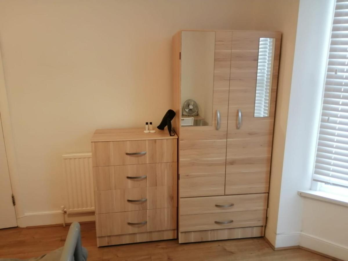 Central Stratford Cozy Double Room London Exteriör bild