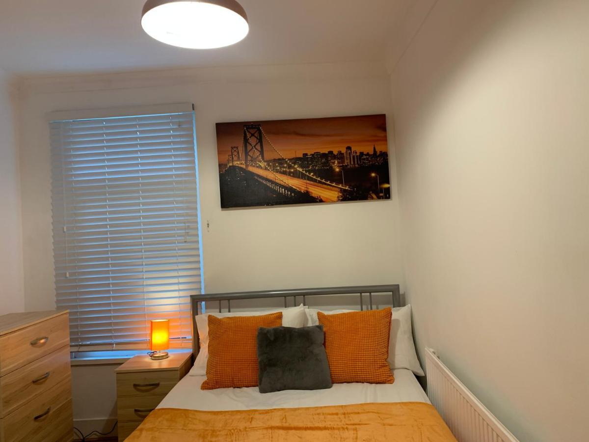 Central Stratford Cozy Double Room London Exteriör bild