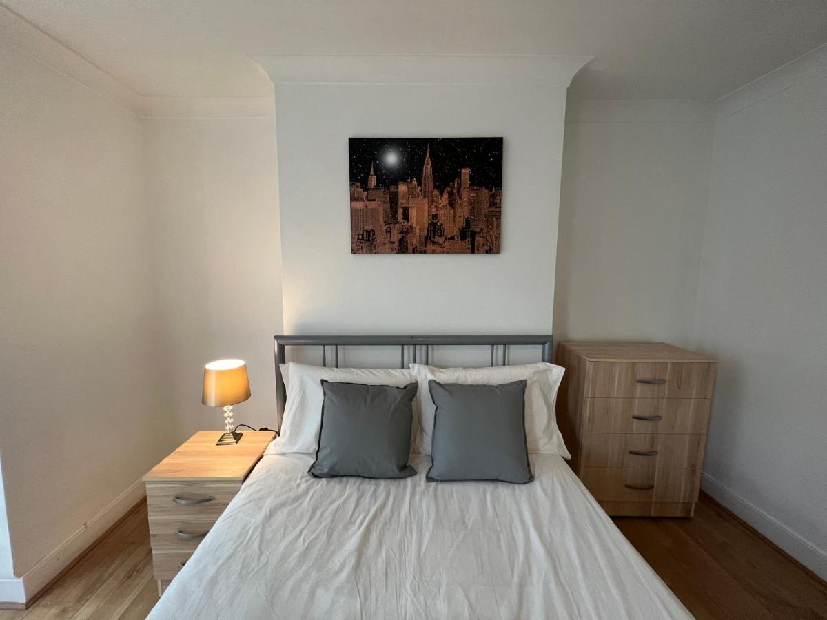 Central Stratford Cozy Double Room London Exteriör bild