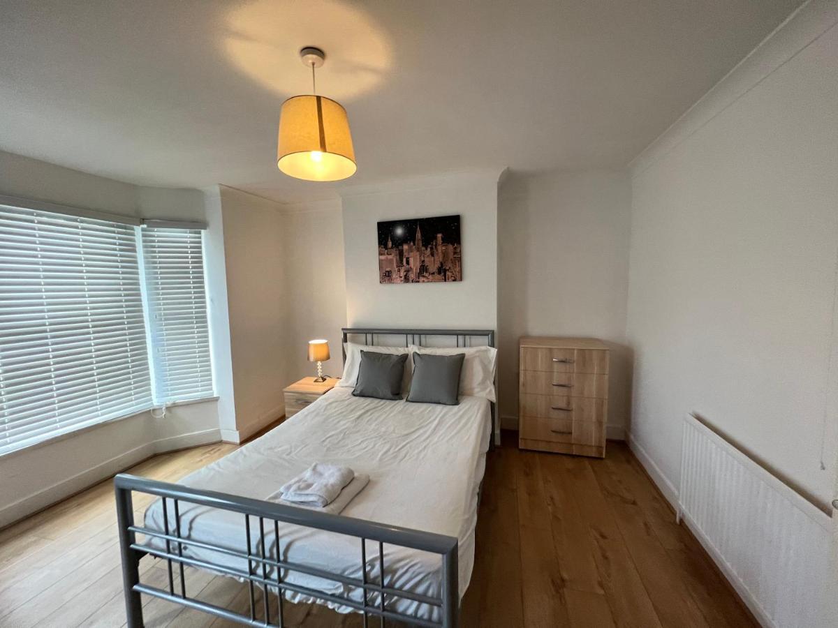 Central Stratford Cozy Double Room London Exteriör bild