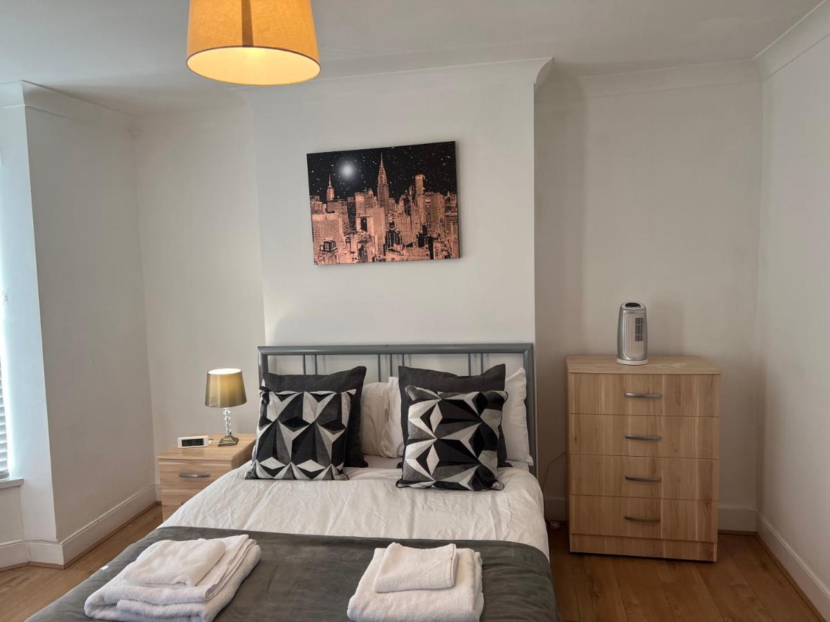 Central Stratford Cozy Double Room London Exteriör bild