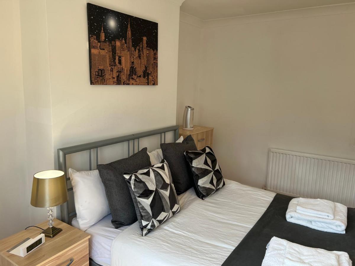 Central Stratford Cozy Double Room London Exteriör bild